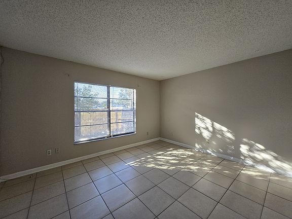 5th image of 10313 Del Mar Cir