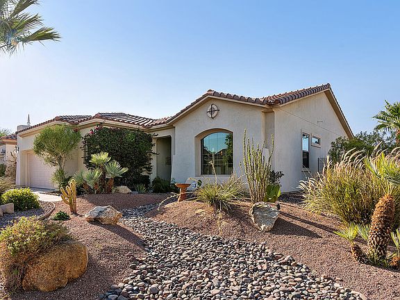 2nd image of 80890 Avenida Santa Regina