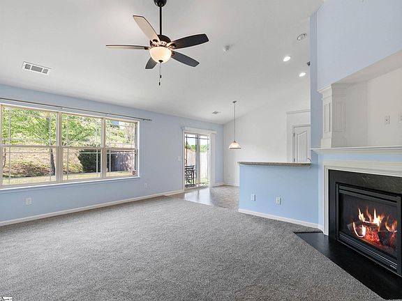 5th image of 335 Riverdale Rd