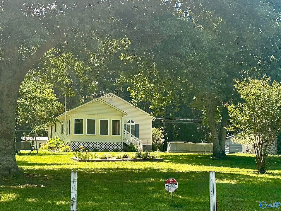 1st image of 70 Shady Ln