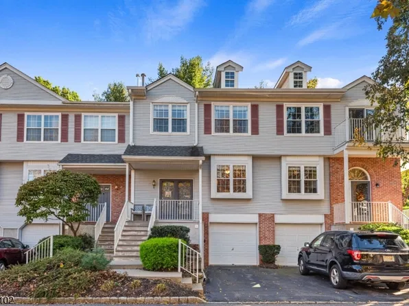 19 Birch Terrace, Mount Arlington Boro, NJ 07856