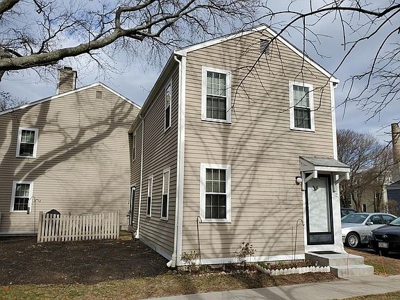 2nd image of 129 Lowell St APT 12