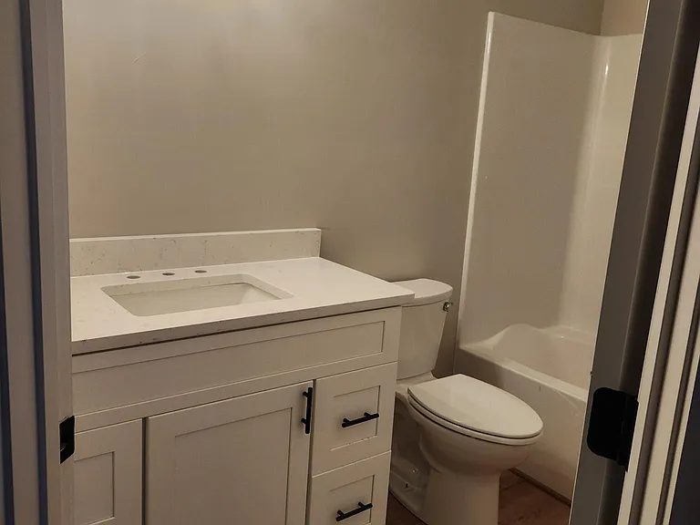 1778 Eagle Dr — Photo 10