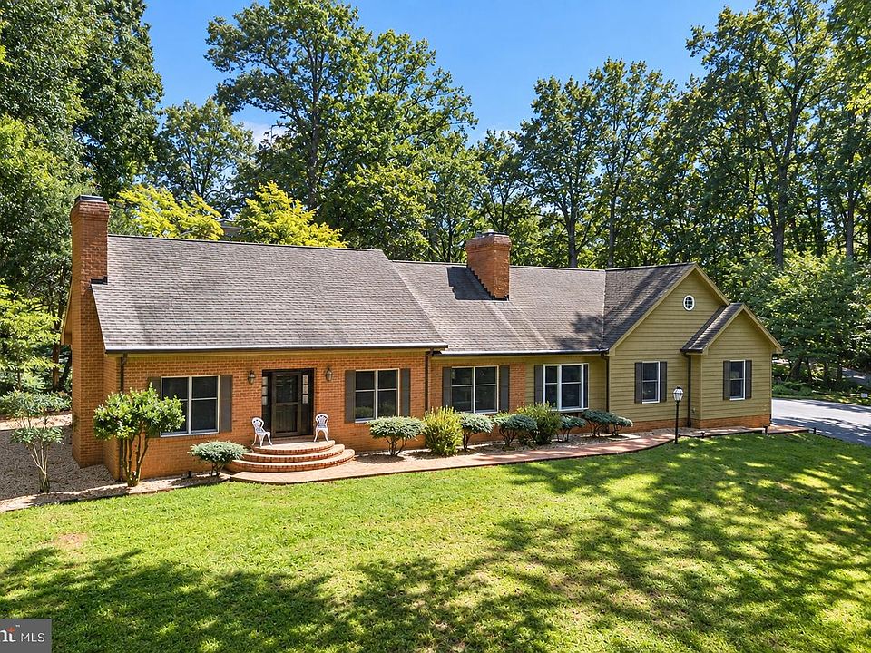 1st image of 9599 Woodberry Forest Rd
