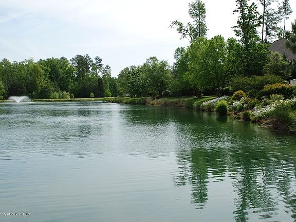 3rd image of 3001 River Reach