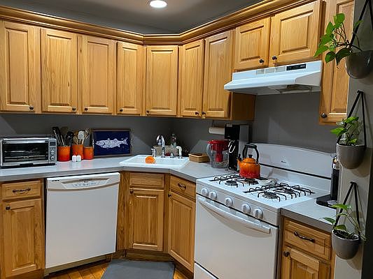 5th image of 199 Sterling Pl Floor 1