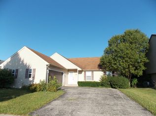 825 Casey Ln, Harvard, IL 60033