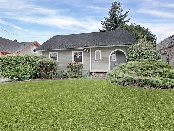3rd image of 6706 Pacific Ave