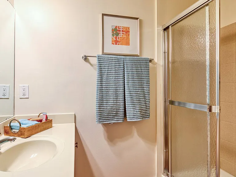 Smiths Landing Apartments — Photo 31