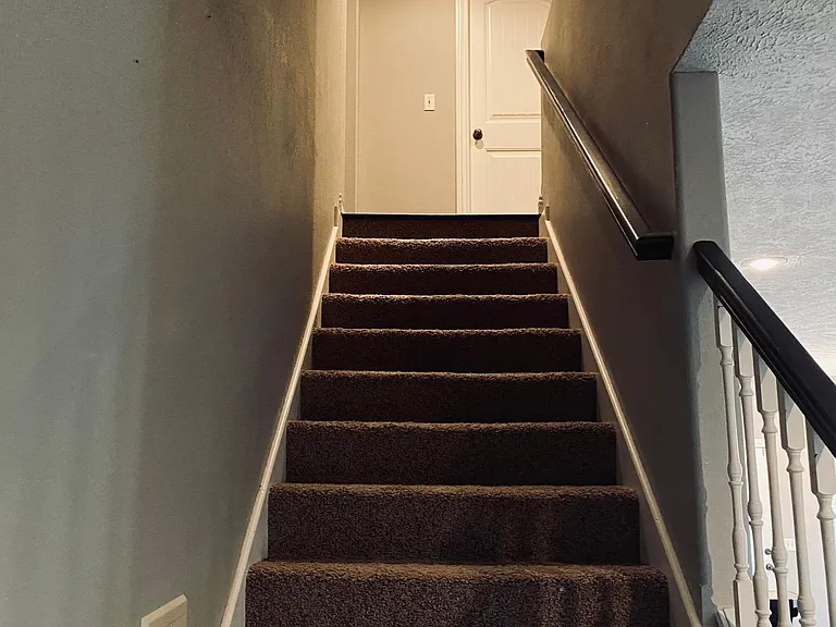 1344 N Vintage Ave — Photo 30