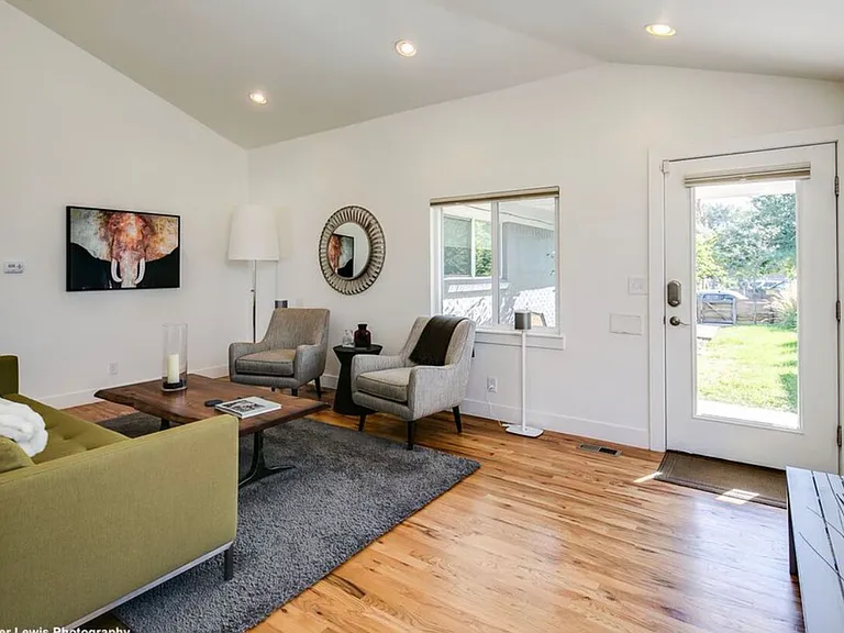 3653 Shoshone St — Photo 2