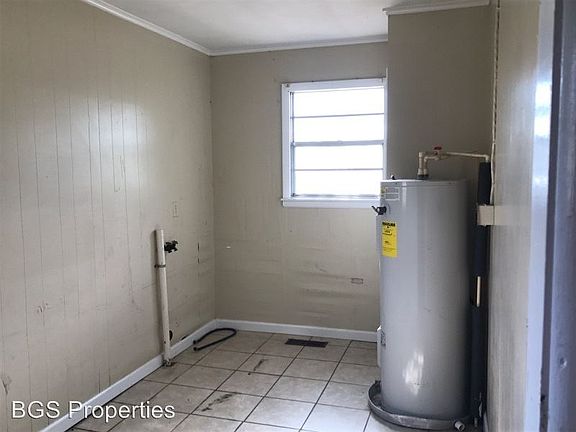 3rd image of 522 Ferguson Ave