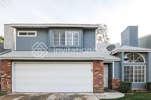 429 W Renee Dr Photo 1