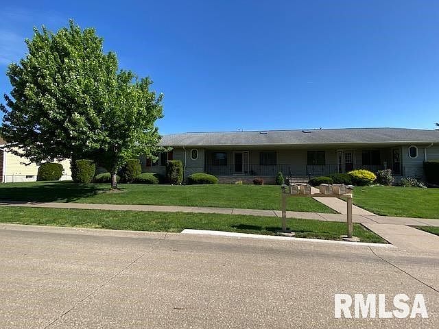 2nd image of 1231 47th Avenue Ct #15