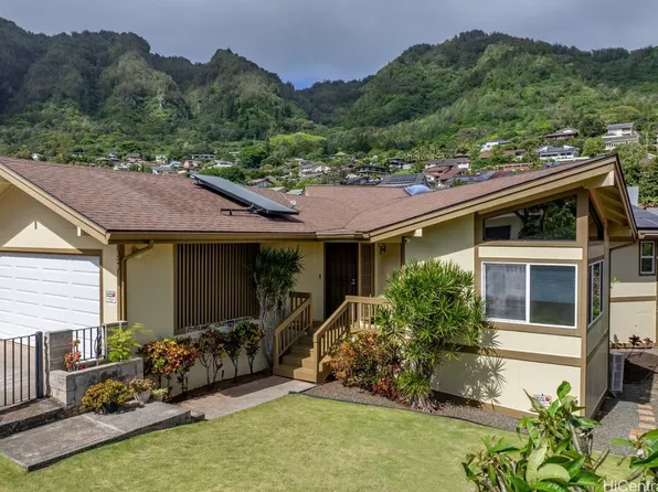 869 Kahena St, Honolulu, HI 96825