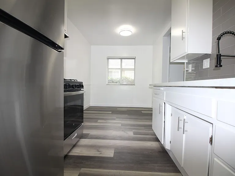 14629 Gilmore St. — Photo 5