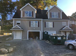 83 Old Nashua Rd, Londonderry, NH 03053