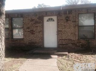 1600 Brown Trl, Hurst, TX 76054