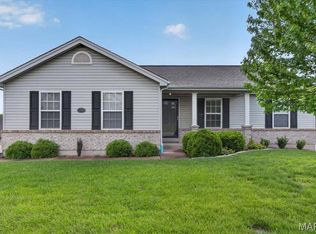 12140 Old Saint Charles Rd, Bridgeton, MO 63044