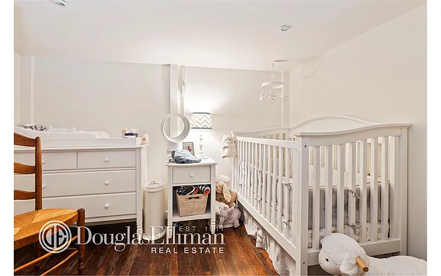 Sold by Douglas Elliman | media 7