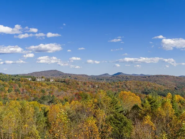 LT 11 Come Along Way, Cullowhee, NC 28723