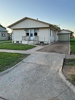 108 W Maple St, Coldwater, KS 67029 | Zillow