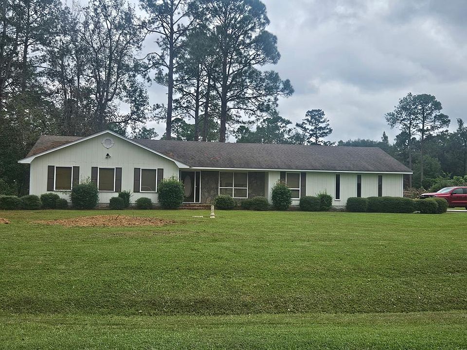 1st image of 2342 Pine Needle Dr N