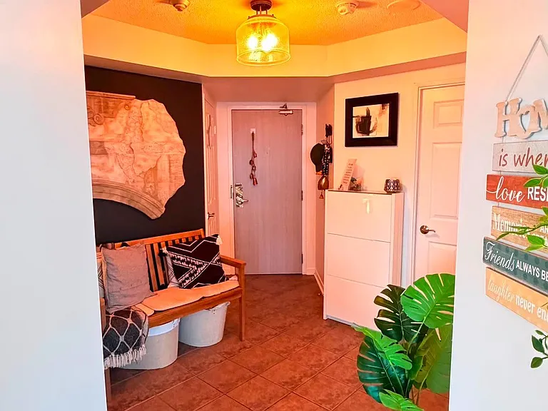 2155 Burnhamthorpe Rd W #1709 — Photo 8