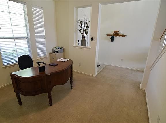 5th image of 10704 Finsbury Dr