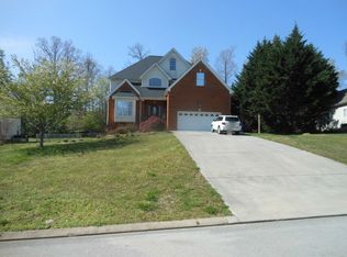 6960 Flagridge Dr, Ooltewah, TN 37363