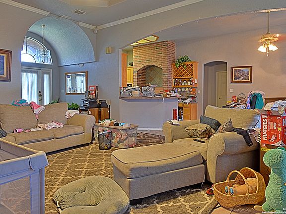 5th image of 1105 COUNTRY VIEW DR