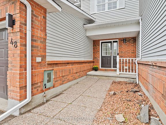 2nd image of 48 Kalbrook St