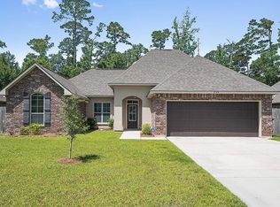 939 Woodsprings Ct, Covington, LA 70433