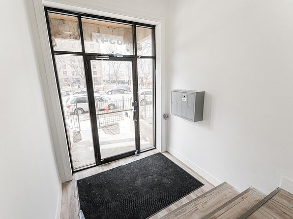 2nd image of 6347 S Woodlawn Ave #2