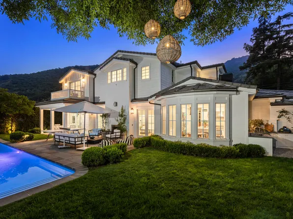 3348 Mandeville Canyon Rd, Los Angeles, CA 90049