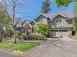 1025 E 21st Ave, Eugene, OR 97405