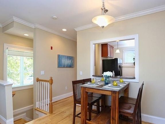 5th image of 400 W Rosemary St #408