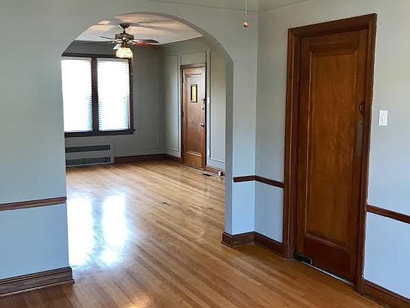 2nd image of 8030 Delmar Blvd APT 1W