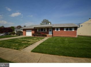 17 Anita Way, Hamilton, NJ 08610