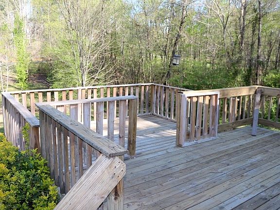 Front deck