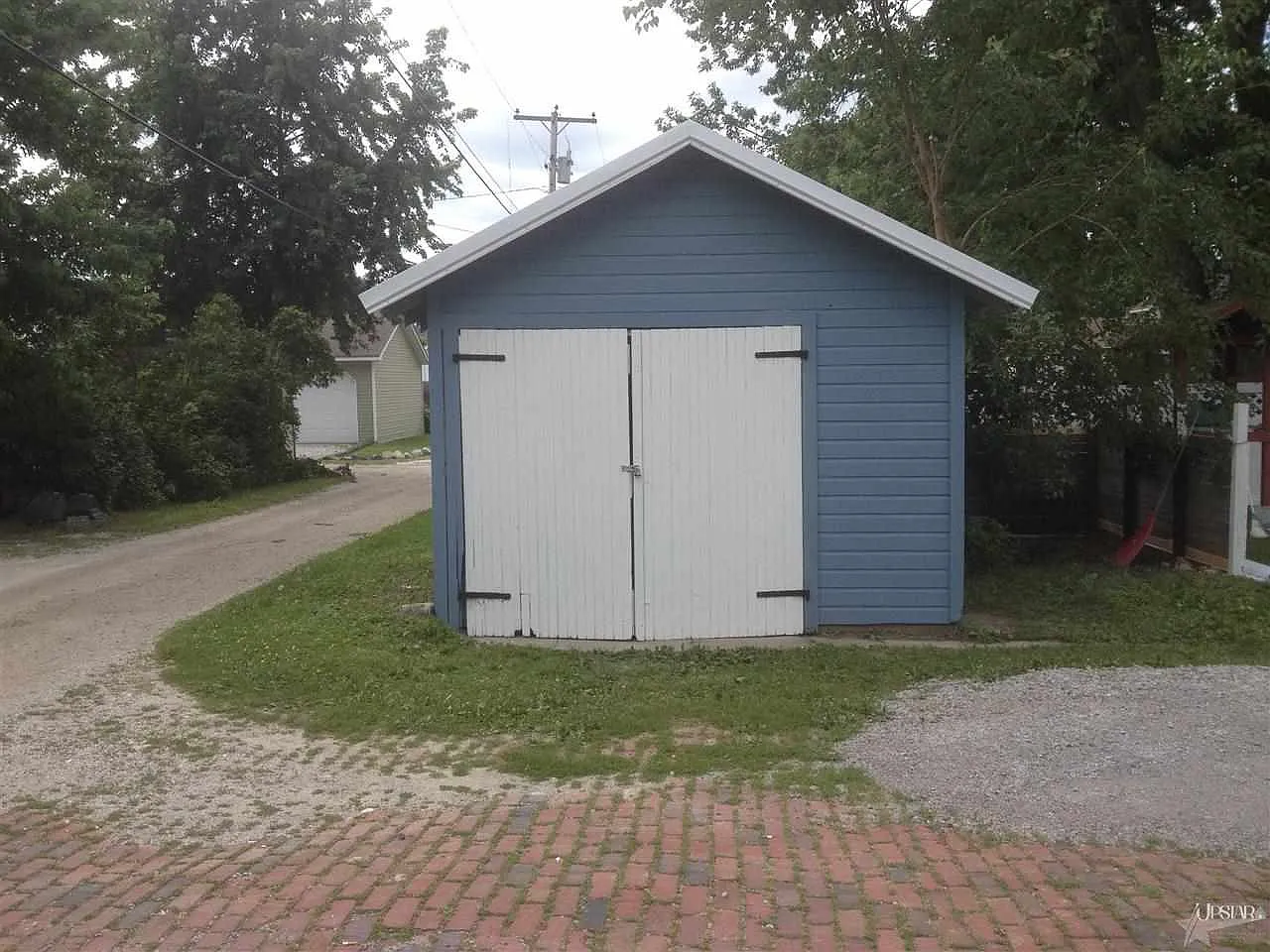 320 N Chauncey St photo 1