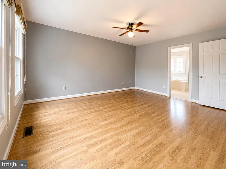 20937 Cox Mills Ct — Photo 15