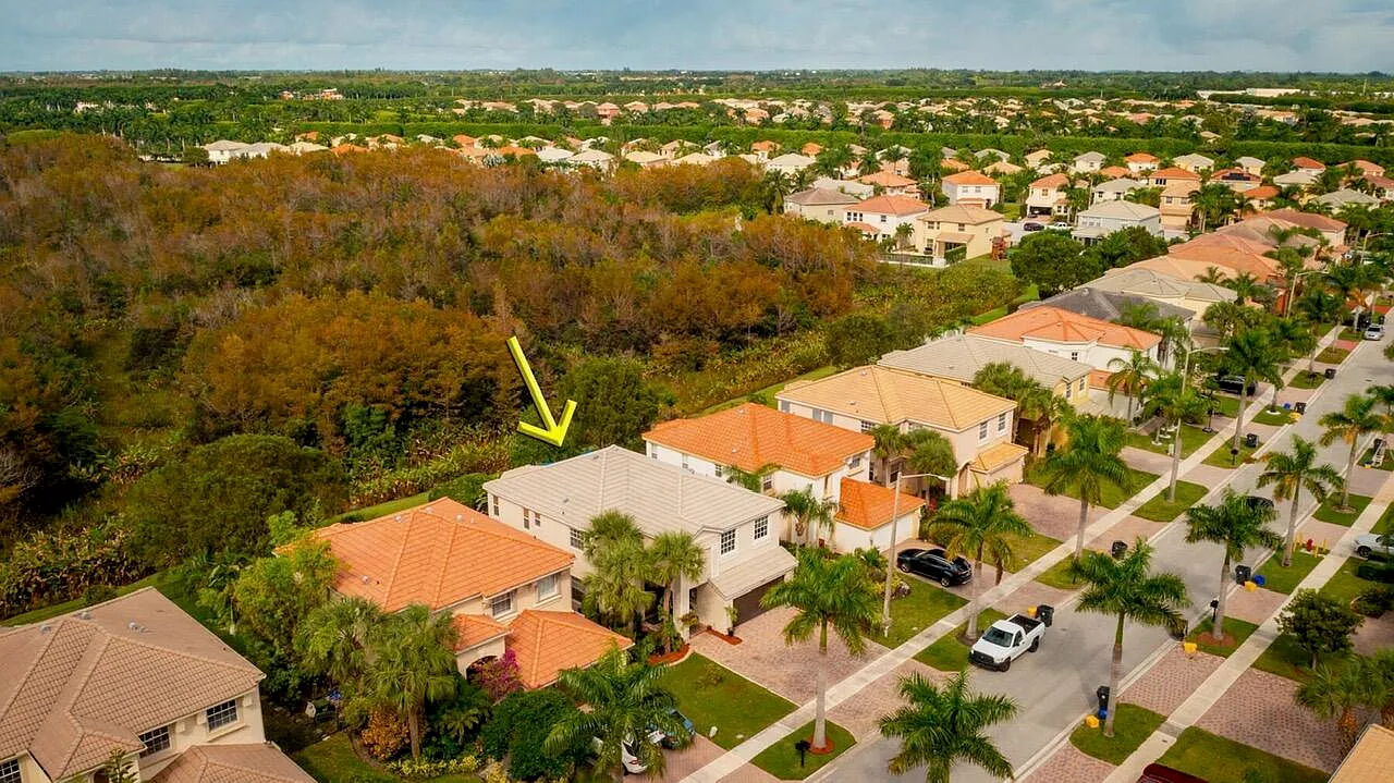 5 bed, 2.5 bath, 2888 sqft, $4,500 — Photo 4