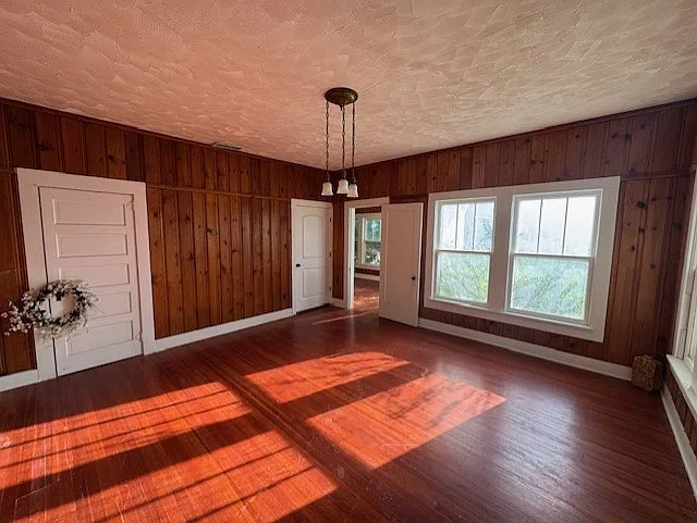 817 W Long St — Photo 3