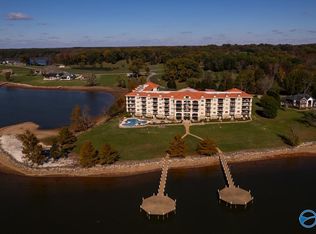 12100 Two Rivers Dr #E1, Athens, AL 35611