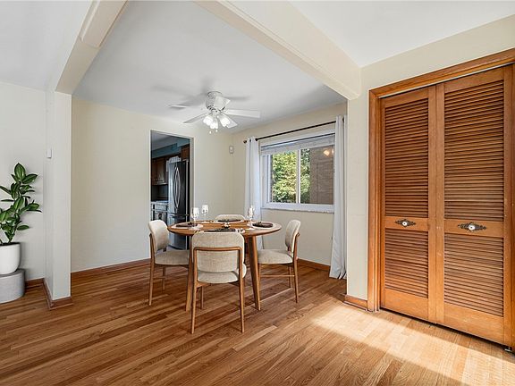 3rd image of 113 Morelli Dr