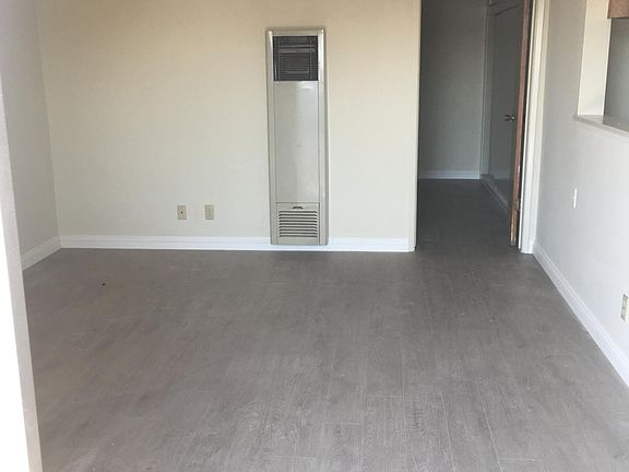 2nd image of 921 E Las Tunas Dr APT K