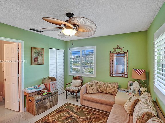 4th image of 1160 Mahogany Way APT 204