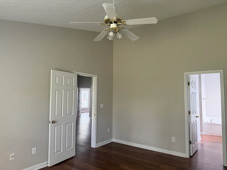 1452 Culverstone Dr — Photo 13