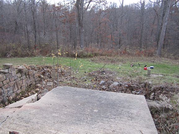 4th image of 131 Greenwood Drive